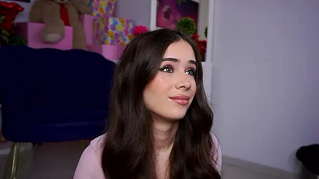 Ava Solis online show from February 18, 7:35 pm