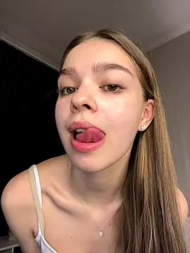 SkylineBliss online show from January 7, 10:13 pm