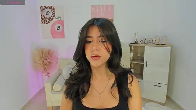 Sussan Monroe online show from April 21, 8:21 am