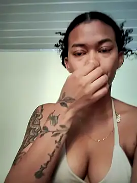 shenna brunette online show from February 18, 3:22 pm