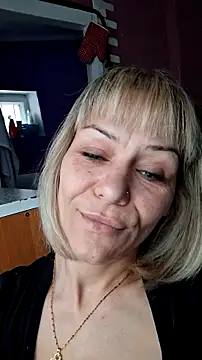 MissKryss online show from February 28, 3:17 am