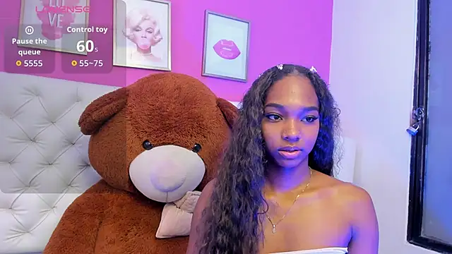 BrittanyWatson online show from February 13, 12:56 am