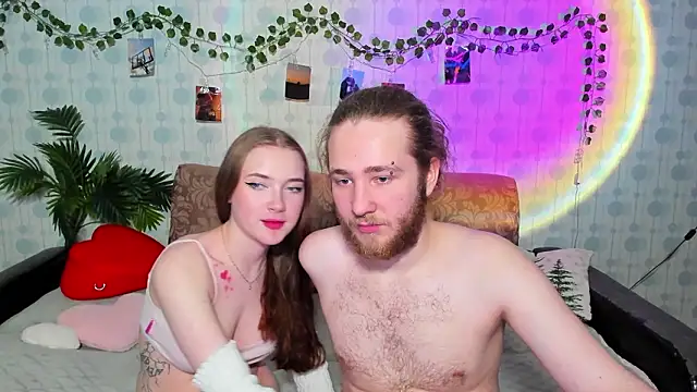 swiity room  online show from February 4, 6:44 pm