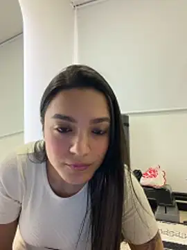 EVA WILD1 online show from February 10, 12:46 am