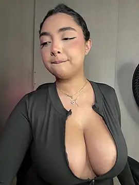 SASHASTRADA  online show from April 30, 3:12 am