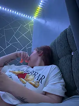 DarkdesireXoX online show from February 1, 1:59 am