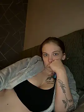 DarkdesireXoX online show from February 23, 5:30 am