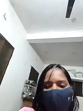 Tamil Hot Divya online show from January 8, 7:07 pm