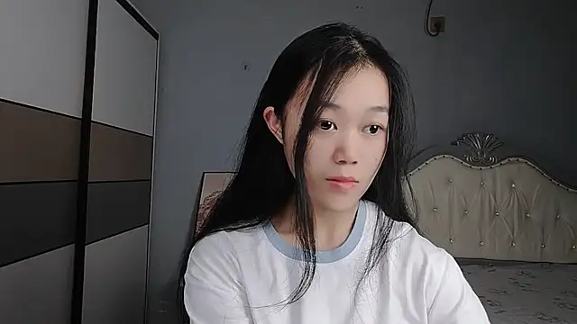 xiaowu2004 online show from March 12, 1:41 am