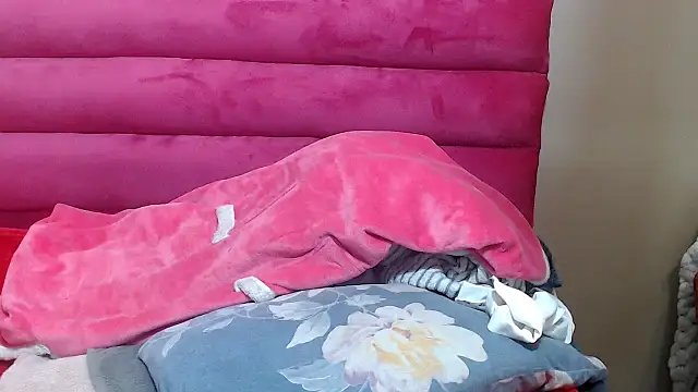 ExtraDoll online show from June 1, 6:04 am