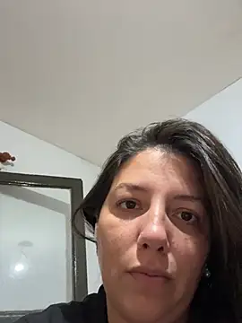 lolitalatinaok online show from March 15, 2:57 am