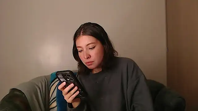 -Ivonnys online show from February 18, 11:04 pm