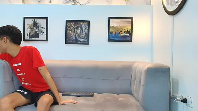 AVENGER BOYS2026 online show from January 11, 2:38 am