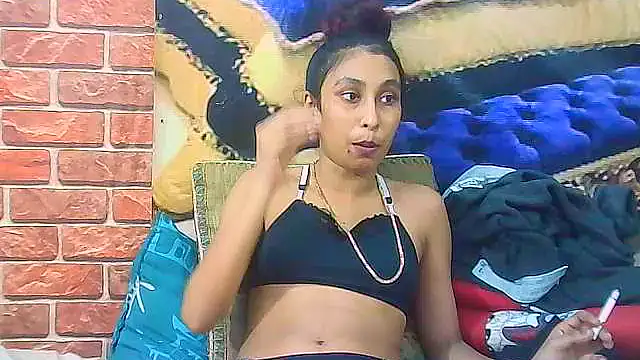 IndianSexyButt online show from June 26, 9:32 am
