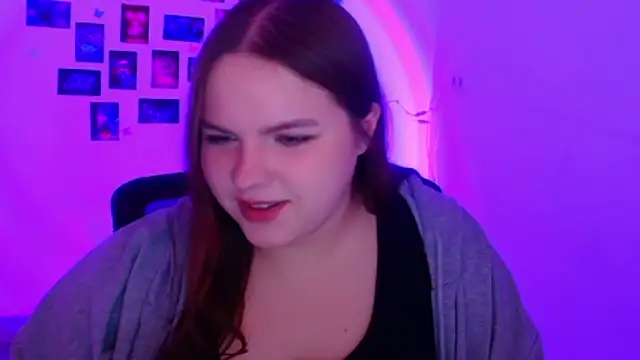 Kitty Mia Kitty online show from February 19, 6:46 am