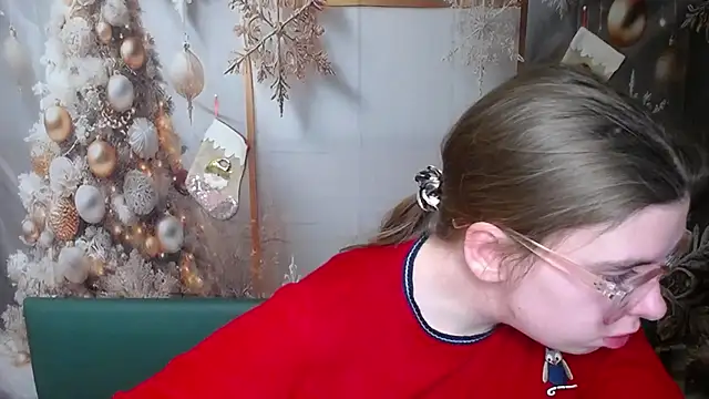 MaryCholls online show from January 18, 6:04 pm