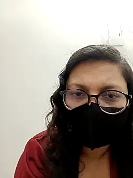 piryasharma005 online show from January 14, 8:25 pm