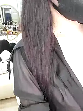 Pari Kilian22 online show from March 1, 9:03 pm