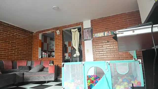 Lia rouse04 online show from April 19, 1:00 pm