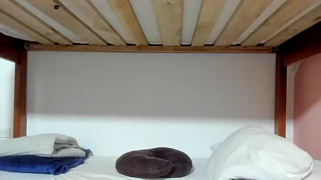 RedNDizzy online show from March 3, 11:00 pm