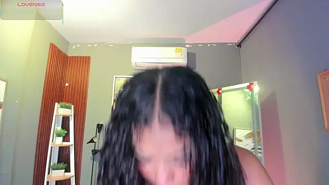 ailann  online show from April 1, 7:44 pm