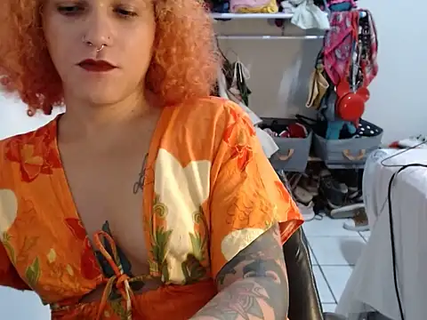 Queen Domme de paus online show from May 10, 2:13 am