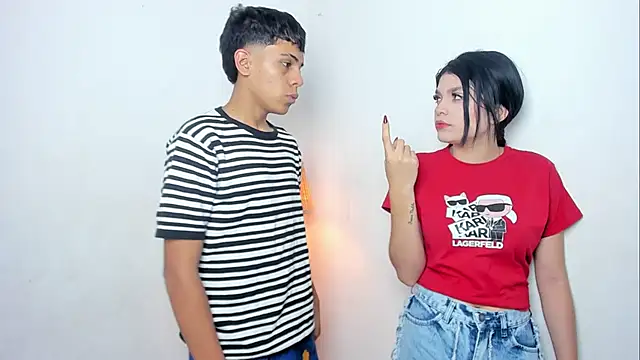 Skinnyfucked online show from April 14, 12:11 am