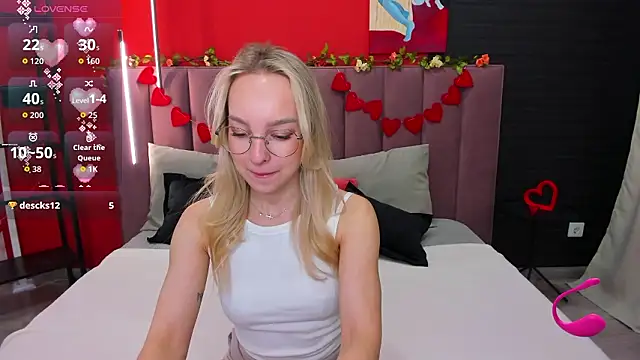 DaisyMellifluous online show from February 16, 1:27 am