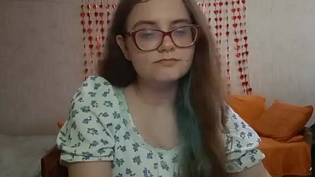 Miyabeee online show from July 16, 3:38 pm