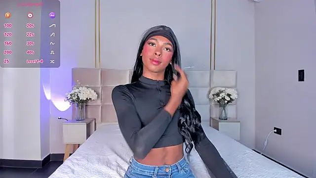 DaisyTaylor   online show from January 19, 12:45 pm