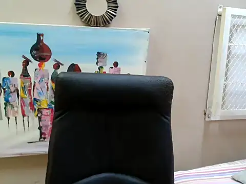 TallDivaNoir online show from January 13, 11:25 am