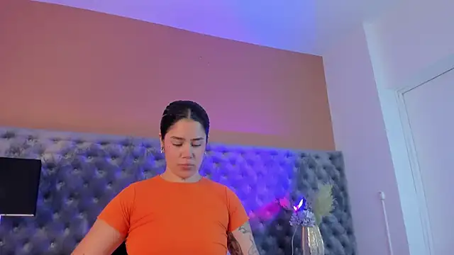 NatQueen online show from January 12, 11:21 pm