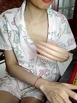 Chammy720 online show from April 8, 3:36 pm