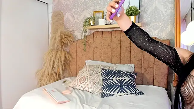 Sarah amy  online show from January 15, 1:17 pm