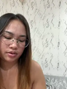 Ponthip online show from May 10, 8:11 pm