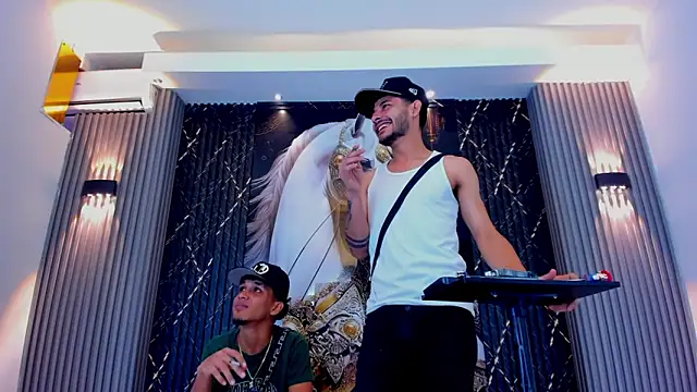 The Gods In Diamonds online show from March 2, 5:08 am