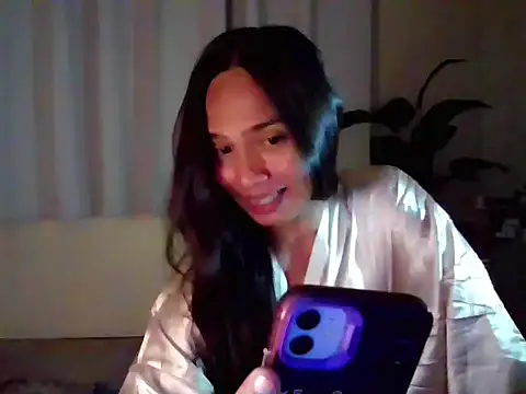 LOVELYMAYUMIE online show from April 5, 4:06 pm