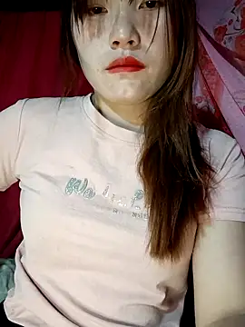 natra0033 online show from April 10, 1:28 pm