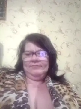 NysiOlsen online show from April 20, 6:55 pm