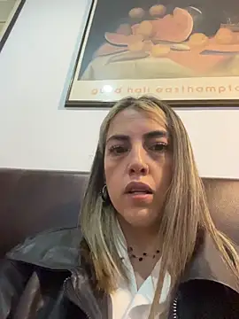 Paulinaa bella online show from April 30, 10:36 pm