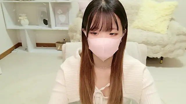 NOA cha online show from April 17, 5:04 pm