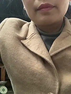 emgaisayhi online show from February 13, 1:46 pm