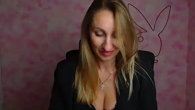 Diana Sweeet  online show from April 20, 11:46 am