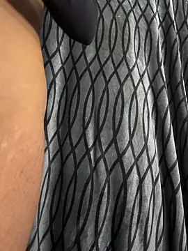 Sassyreyaaa online show from February 25, 7:45 pm