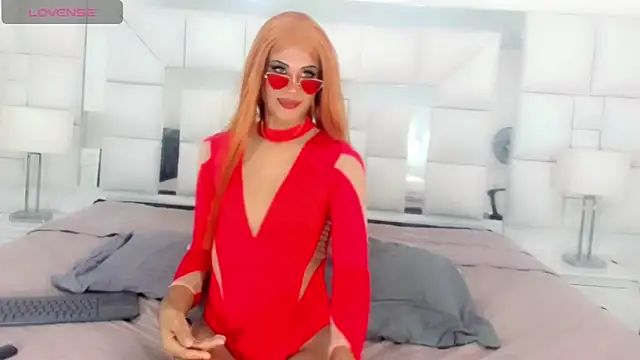 Estefhania Lanaice online show from January 15, 3:45 am