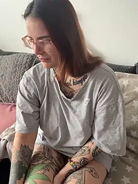 NyxTattoo online show from February 4, 9:45 am