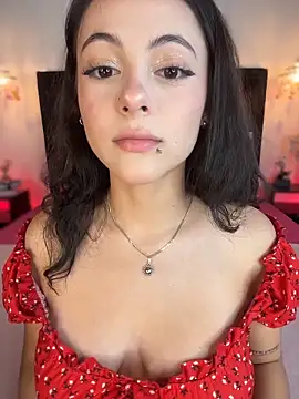 TeaseDollXXX online show from March 6, 9:32 pm