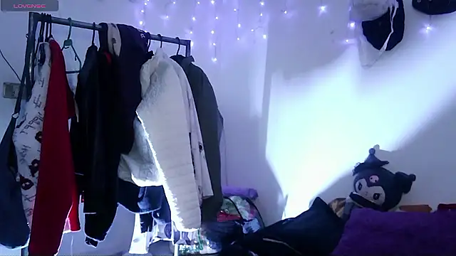 Suky   online show from January 15, 9:10 pm