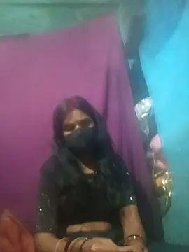 priyasharma899 online show from February 18, 4:06 pm