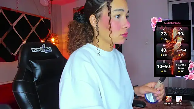 Mia cartther online show from February 17, 1:10 pm